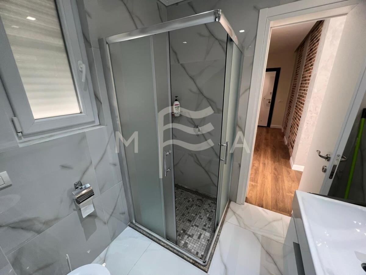 Yacht Club 573 Lägenhet Durrës Exteriör bild
